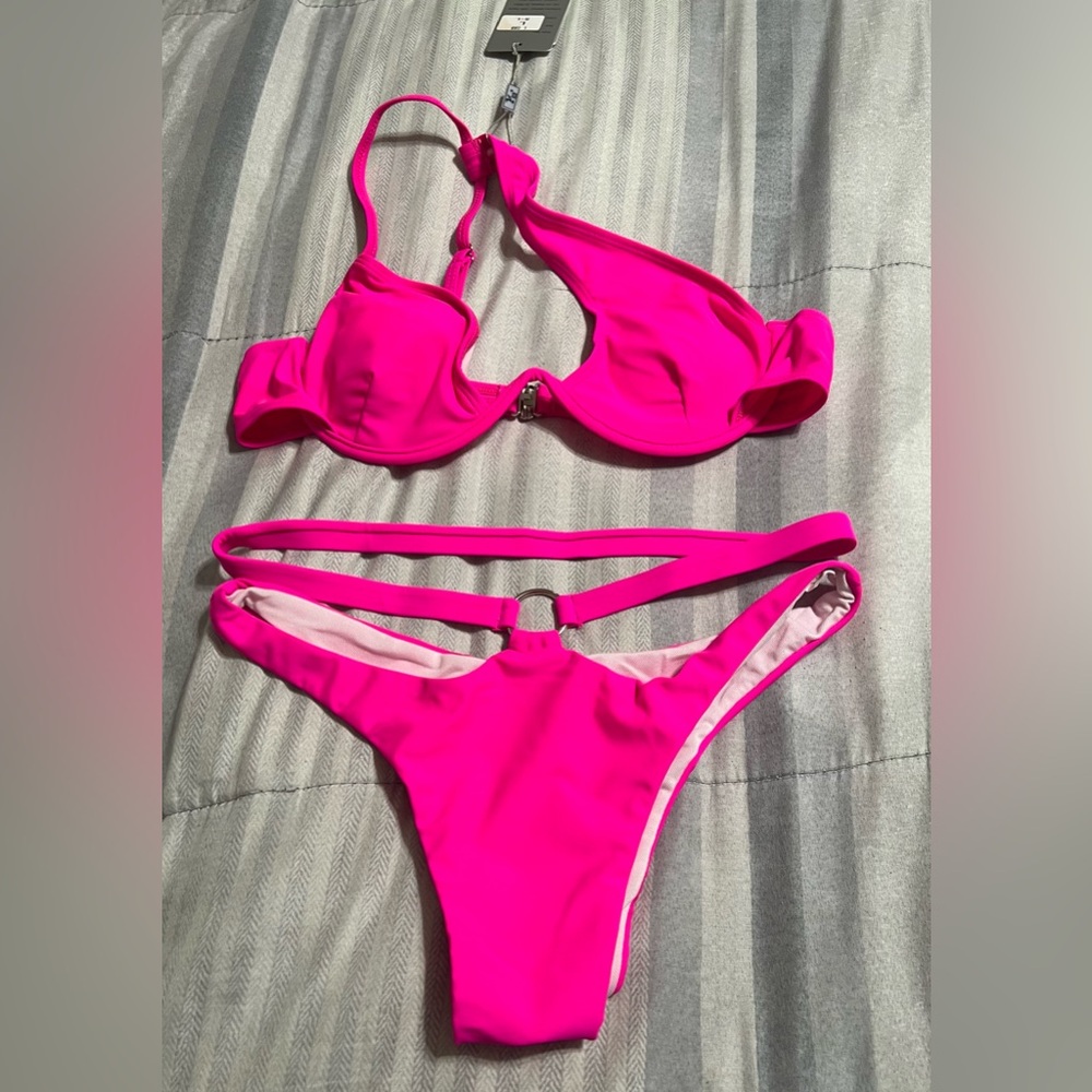 Women Yira Sportswear Bikini Size (L)